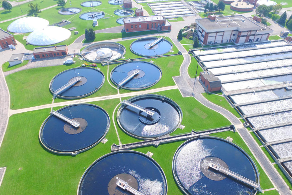 An aerial view of the clarifiers at Madison Metropolitan Sewerage District
